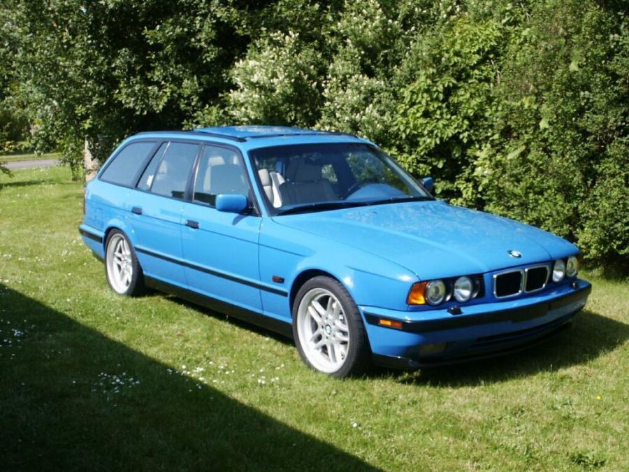  BMW M5 Touring 1992 года  (фото 6 из 6)